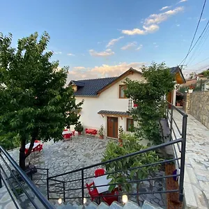 Maison d'hôtes Bixhaku, Gjirokastër