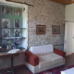 Maison d'hôtes The Fir Gate, Gjirokastër